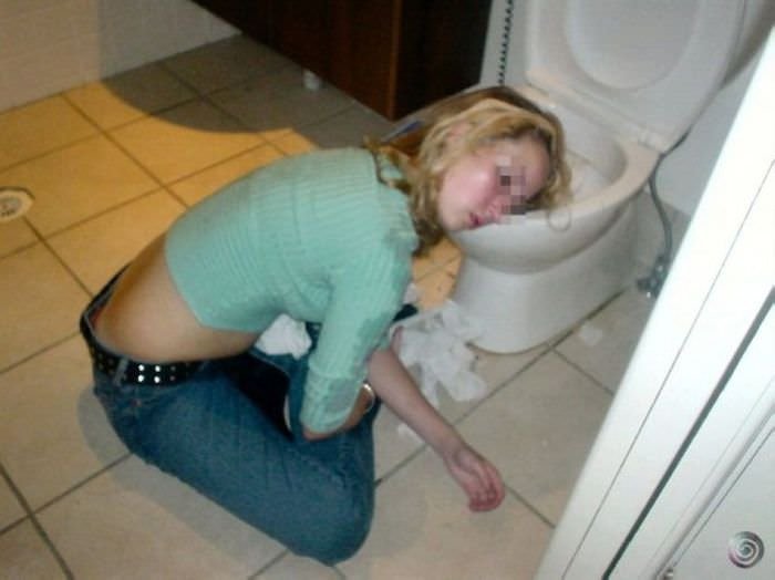 Бухие пьяные девки фото эротика